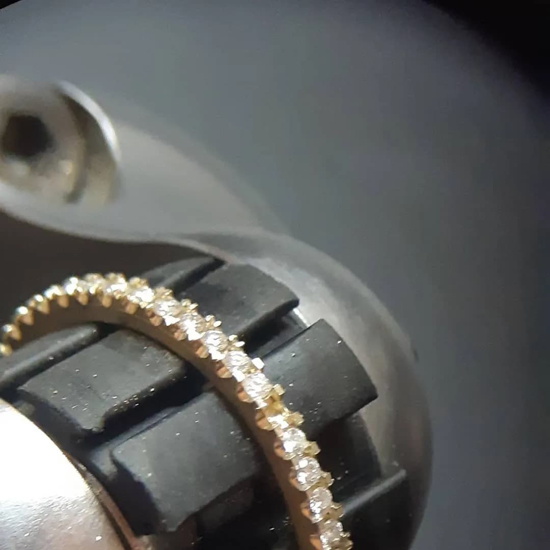 Zeitloses Ring Design - Sonderanfertigung